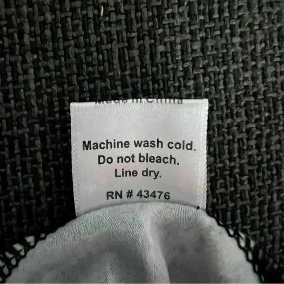 Gold Medal International Blk & Wht Pattern Leggings, Size S, EUC - Picture 5 of 5